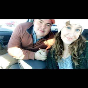 Meet your Posher, Cayce